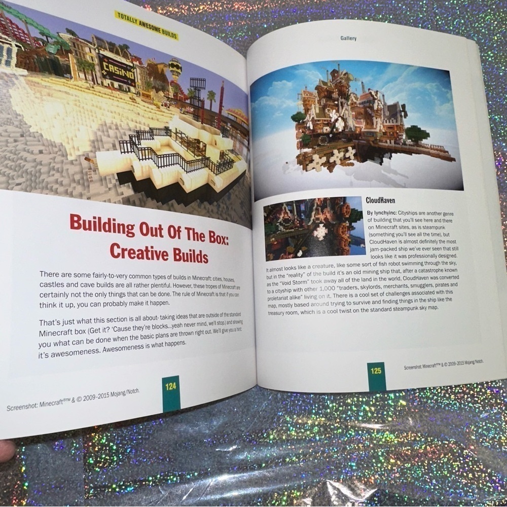 Minecraft Secrets TOTALLY AWESOME BUILDS Book - Picture 9 of 10